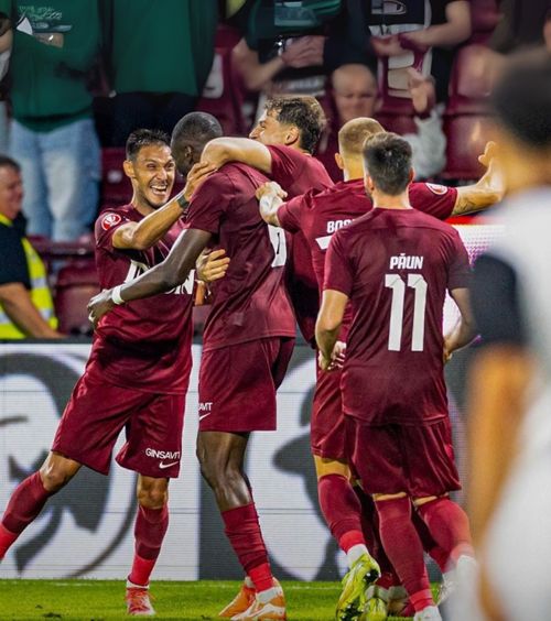 Untold modifică programul     Braga, încurcată  de festivalul de pe Cluj Arena » Solicitarea portughezilor înainte de meciul cu CFR