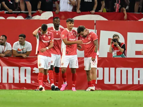 Dinamo - FCSB - meci (foto: Sport Pictures)