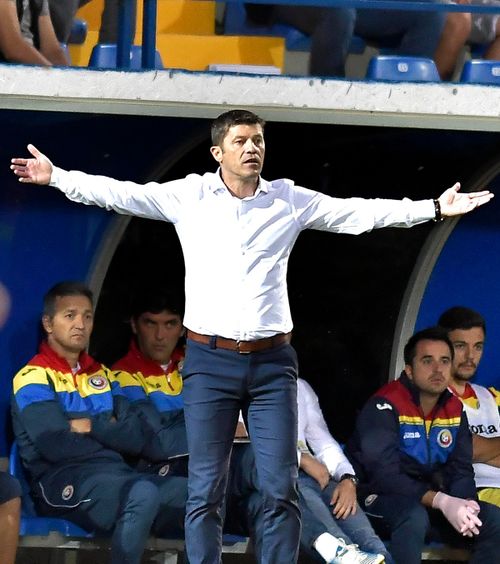 Daniel Isăilă, la U20?  Fostul selecționer U21 ar urma să revină în   fotbalul românesc  după 7 ani