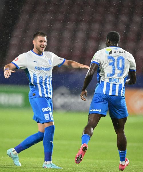 CFR CLUJ - U CRAIOVA 2-3     VIDEO  5 goluri în Gruia și   scandal uriaș pe final:  Petrescu, eliminat, clujenii au cerut penalty