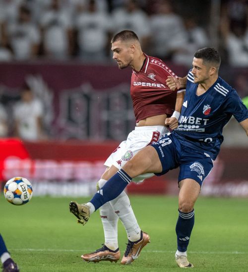 Rapid - FC Botoșani 2-1  Primul succes al giuleștenilor pe teren propriu de la   venirea lui Gâlcă