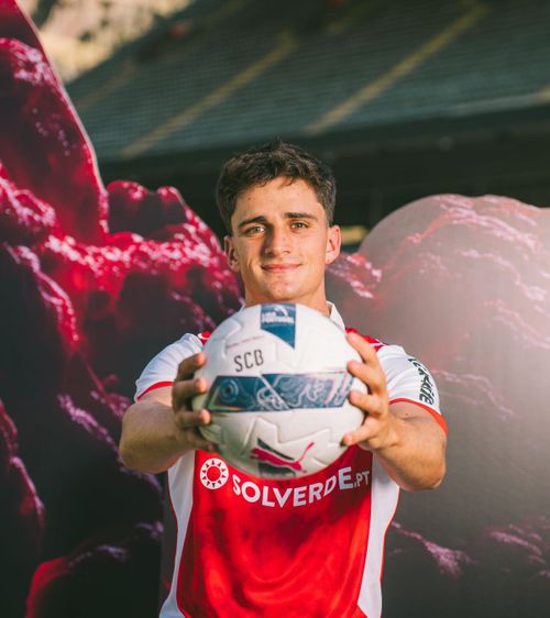 Atenție, CFR!   Braga vine la Cluj cu   cel mai valoros lot din istoria clubului.  Pau Victor, cumpărat cu 12 milioane € de la Barça, debutează în Gruia