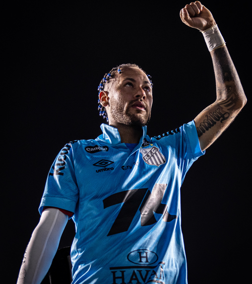  „Dublă” pentru Santos    Neymar  a jucat excelent sub privirile oficialilor naționalei Braziliei