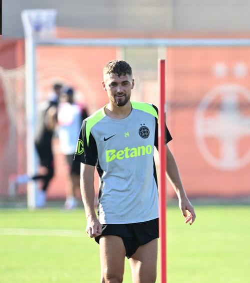 Gonit de FCSB, bun pentru CFR  Ce contract i-ar fi pus pe masă   Petrescu,  după ce a aflat că a fost dat afară de campioană