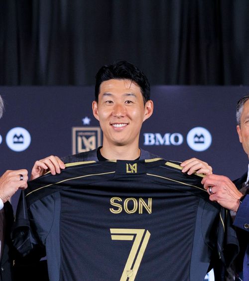 Gafă monumentală    VIDEO.  Heung-min Son   a rămas blocat  când a fost prezentat la LAFC: „Ajuți SUA să câștige Cupa Mondială, nu?”