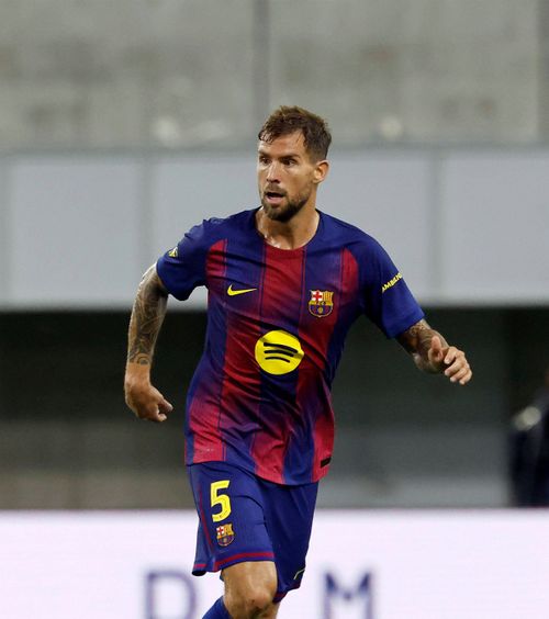 Barcelona îl poate pierde  Inigo Martinez e aproape de un transfer în   Arabia Saudită . Cu ce superstaruri va fi coechipier