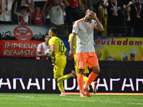 Metaloglobus - Dinamo (meci) FOTO Sport Pictures