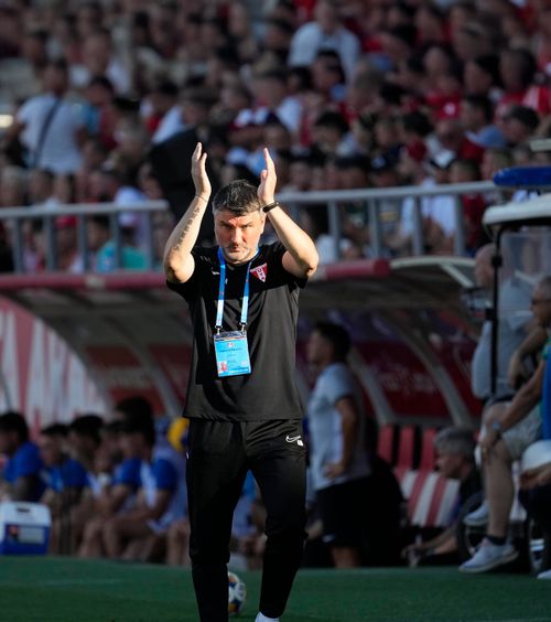 UTA pune tunurile pe Dinamo   Adrian Mihalcea știe   ce au de îmbunătățit jucătorii săi  » Ce obiectiv personal și-a setat Pospelov