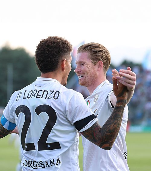 De Bruyne, decisiv    VIDEO.  „Dublă” și pasă de gol pentru belgian în amicalul lui   Napoli  cu Girona