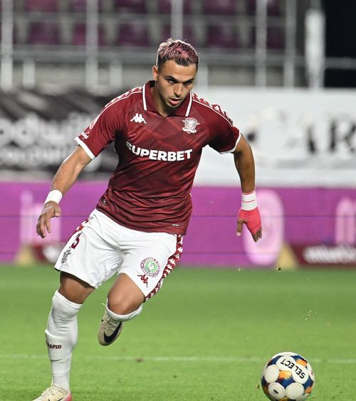 „Vrea să pună presiune”   Gâlcă, apărat după ce Cristi Manea s-a plâns că   nu e titular  la Rapid: „Înseamnă că nu a meritat!”