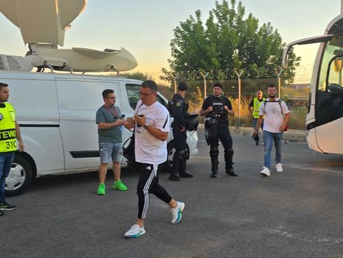 Sosirea celor de la Unirea Slobozia pentru meciul cu FCSB FOTO Theodor Jumatate GOLAZO (8).jpg