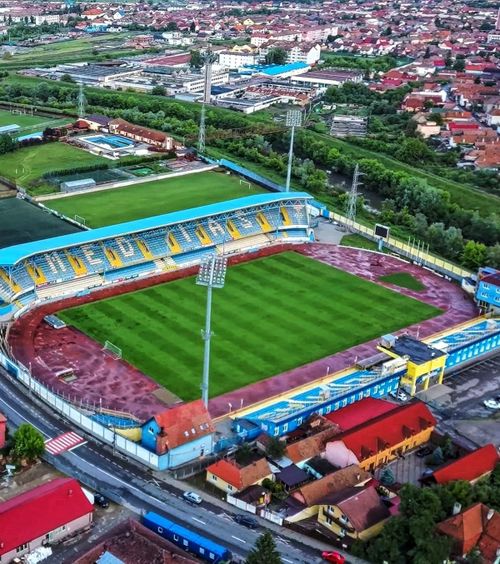 Stadion abandonat  Arena pe care s-au jucat meciuri din Liga 1 până de curând nu poate fi folosită nici în L3:   „Ne cer 9.000 de euro”