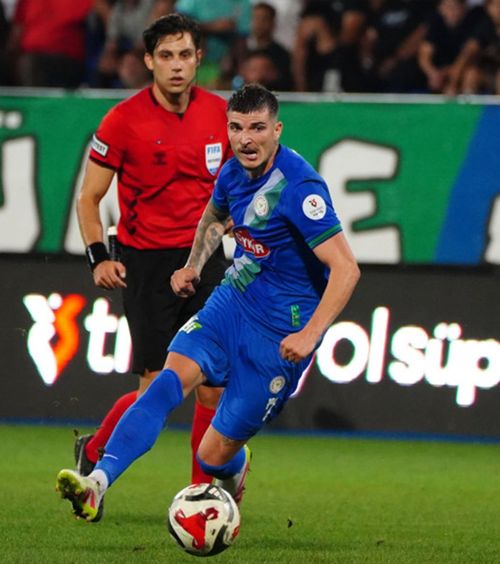 Mihăilă, debut la Rizespor  Fotbalistul naționalei,   titular  în înfrângerea usturătoare suferită de formația turcă 
