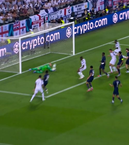 Ce gafă!  Înlocuitorul lui Donnarumma,   eroare majoră în Supercupa Europei,   la debutul pentru PSG