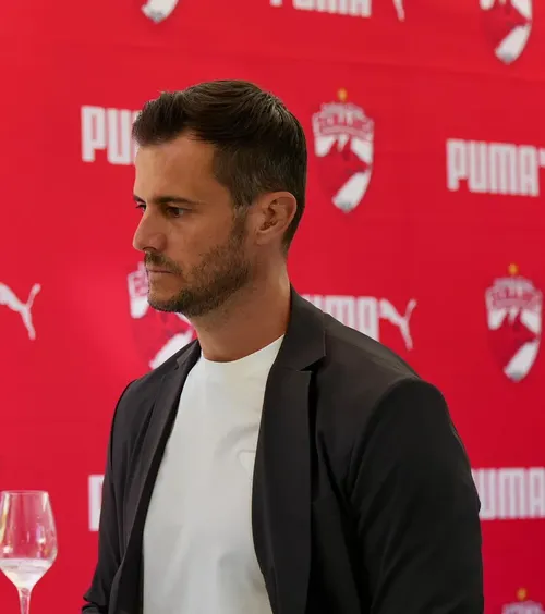 Nicolescu, contrazis  Comunicatul clubului Metalul Buzău, în legătură cu transferul lui   Valentin Robu   la Dinamo: „Ofertă de 5 ori mai mică”