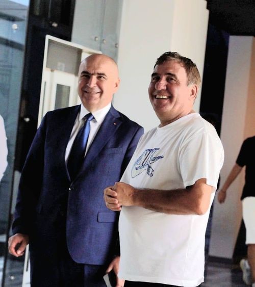 Bolojan, în vizită la Hagi   Mesajul „Regelui” la întâlnirea cu   premierul României