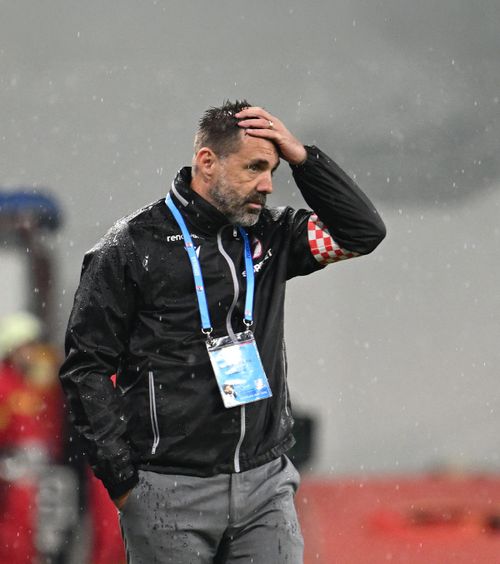 Dinamo, în alertă   „Câinii” au rămas   fără soluții  pentru postul de fundaș stânga la meciul cu U Cluj + doi suspendați