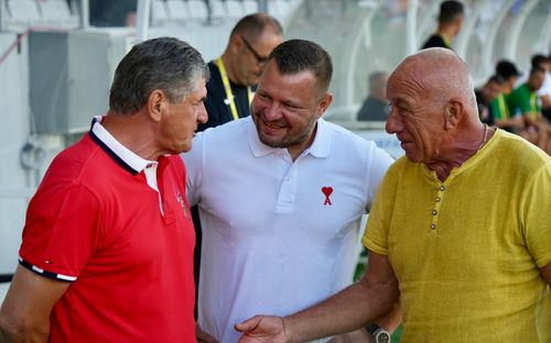 CS Dinamo - CSA Steaua, înainte de meci (FOTO: Iosif Popescu / GOLAZO.ro)