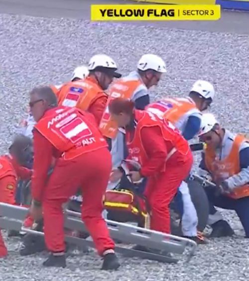 Jorge Martin, încă un accident     VIDEO.  Campionul mondial din MotoGP, transportat la spital după   căzătura din Austria:  „Mă dor toate!”
