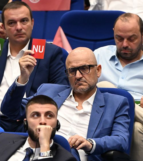 FCU Craiova, în pragul excluderii  Echipa lui Adrian Mititelu a ajuns la   94 de puncte de penalizare  » Reacția patronului