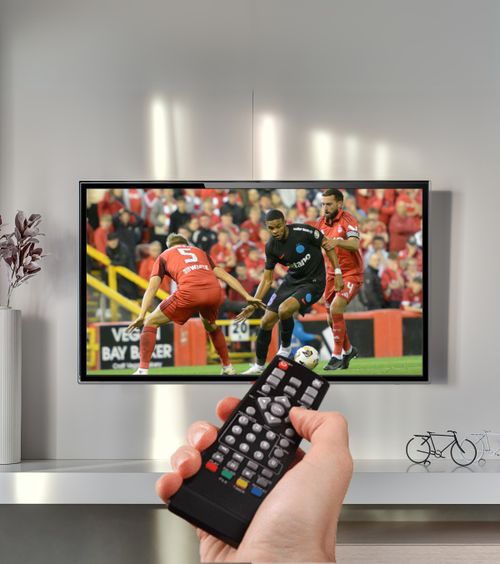 Cine transmite FCSB - Aberdeen  Manșa retur a play-off-ului din Europa League   se vede la TV  » Contract gigantic