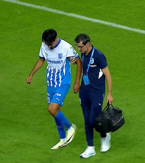 Probleme cu Baiaram  Panică mare la Craiova! Atacantul a fost dus la spital imediat după meci: „Mă doare,   am simțit cum fuge genunchiul!”