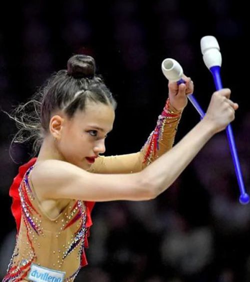 Performanță istorică  Amalia Lică,   argint  la Mondialele de gimnastică ritmică, la doar 16 ani