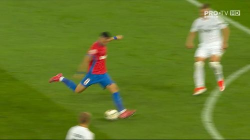 Adrian Șut, gol în FCSB - Aberdeen (FOTO: captură Pro TV)