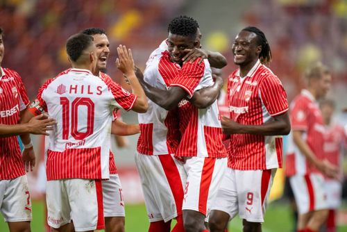 Dinamo - Hermannstadt, meci (18).jpeg