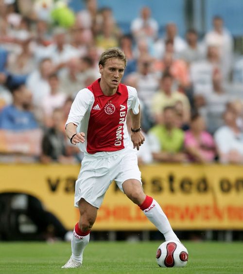 „Nu știa ce înseamnă exit”   Dezvăluiri despre internaționalul român care putea semna cu Barcelona:   „Mă suna plângând din aeroport”