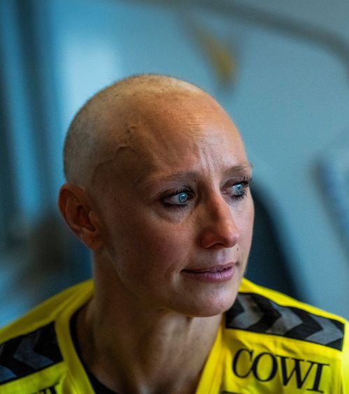 Moment impresionant în Norvegia  Fosta jucătoare de la HCM Baia Mare a revenit pe teren la două luni după ce a fost   diagnosticată cu cancer:  „Un val de emoții”