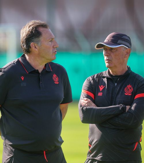 De ce a fost concediat Rednic după 5 meciuri  Directorul sportiv al lui Standard Liege explică motivele din spatele deciziei:   „Am greșit!”