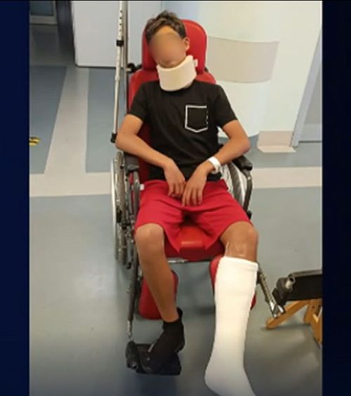 Furie în Italia  Reacția tulburătoare a   copilului bătut de un părinte  la un meci de juniori: „Tati, ai fi făcut la fel?” » Buffon: „Barbar și inuman!”