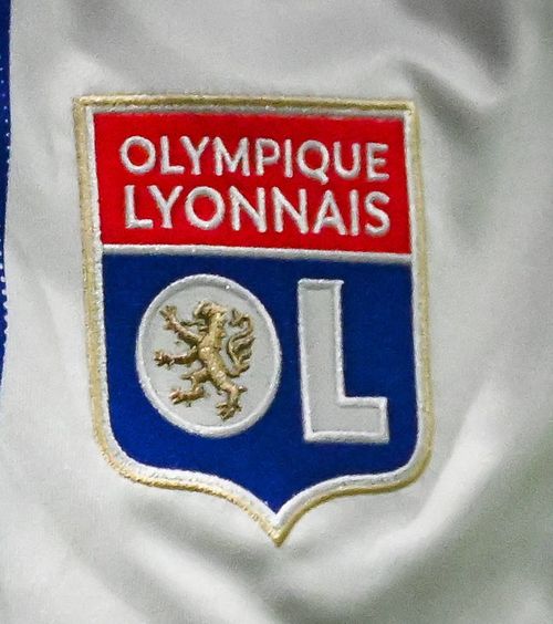 Suspectat de crimă la 13 ani!   Un jucător al academiei lui Lyon, acuzat că a ucis un   băiat de doar 16 ani