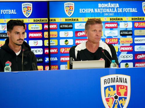 Stephen Eustaquio și Jesse Marsch la conferința de presă a Canadei (foto: GOLAZO.ro)