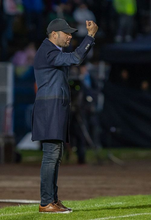 Adrian Mutu prefera tinutele elegante FOTO Sportpictures (2).jpg