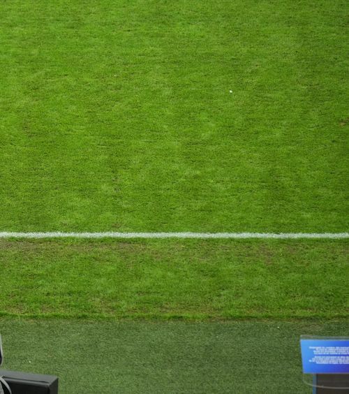 S-a stricat gazonul pe Arenă!    FOTO.  Cum arată suprafața de joc la meciul cu Canada. Fusese schimbată   în urmă cu două luni