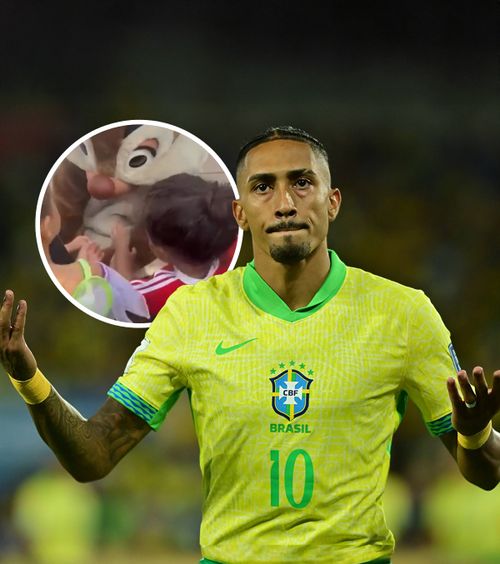 „Sunteți o rușine!”  Raphinha,   acuzații de rasism   după ce fiul său a fost ignorat de mascotele de la Disneyland: „Din fericire pentru voi, el nu înțelege”