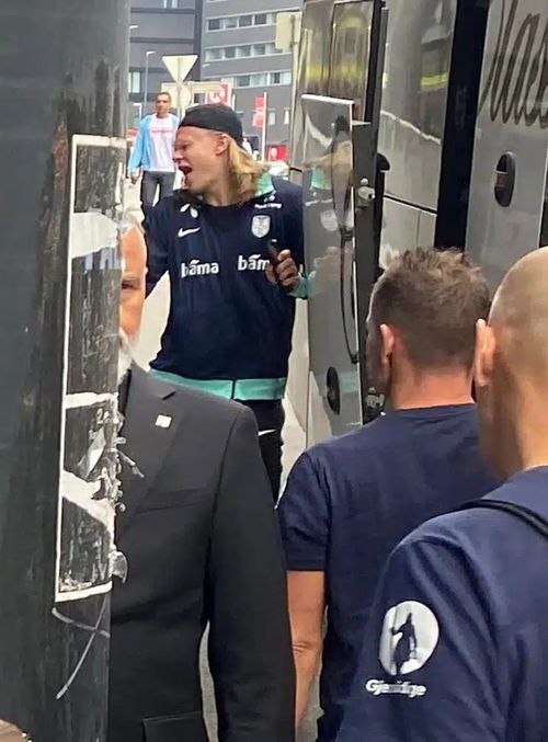 Erling Haaland, accidentare stranie (captură foto)