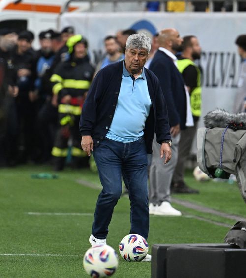 „E datoria mea”  Mircea Lucescu explică de ce a ales   același prim „11”  ca în amicalul contra Canadei