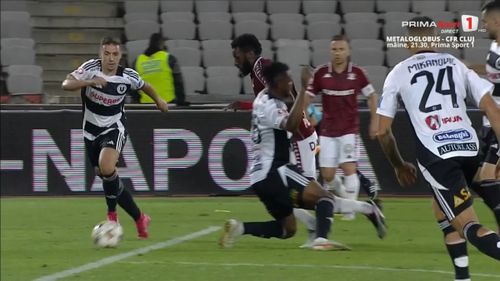 Penalty-ul cerut de Rapid în meciul cu U Cluj, 0-0