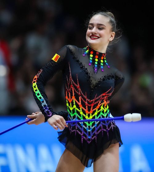 „Îmi era frică!”  Amalia Lică, steaua gimnasticii ritmice din România,   dezvăluie ce a simțit  înainte și după obținerea argintului de la CM
