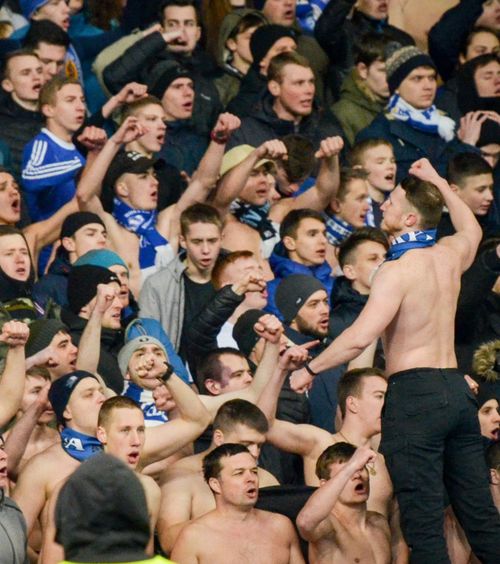 Amenințări cu moartea, rasism, derapaje oribile  Ce îi leagă pe Lucescu și Blănuță. Ambii pe   lista neagră a ultrașilor lui Dinamo Kiev