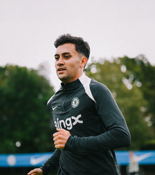 Chelsea, premieră la nivel european  Londonezii sunt   primii care profită  de schimbarea celor de la UEFA