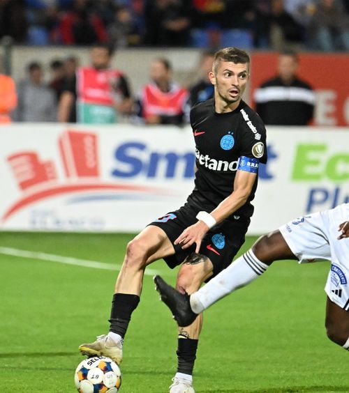 Cine e căpitanul FCSB?  Patronul campioanei explică de ce Tănase   nu i-a cedat banderola  lui Olaru: „Atât poate acum!”