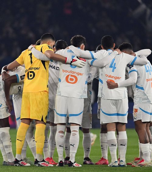 Controversă în Franța  Marseille - PSG, reprogramat la aceeași oră cu gala   Balonului de Aur  » Dembele și alți 7 colegi, printre nominalizați