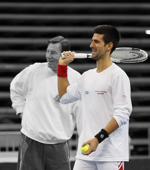 Doliu în tenis  Fostul rival al lui Ilie Năstase a murit la 86 de ani » A fost mentorul lui Djokovic și   a scris istorie  în Cupa Davis