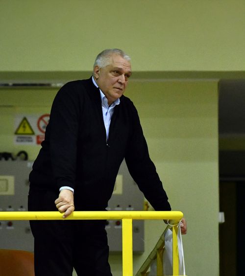 „Conflict cu federația”  Vasile Stângă explică   plecarea lui Pera  de la naționala de handbal: „Am auzit că domnul Din s-a supărat rău”