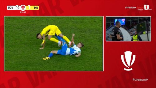 Eliminarea lui Bancu din meciul U Craiova - Dinamo. Foto: Captură, Prima Sport