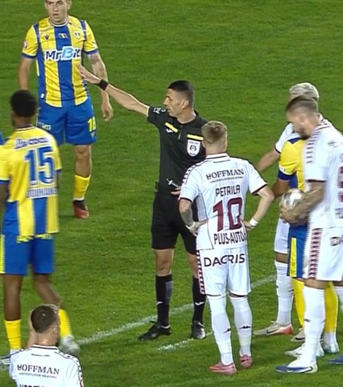 A fost henț?    VIDEO   cu       faza controversată  din care Rapid a reușit să câștige la Ploiești
